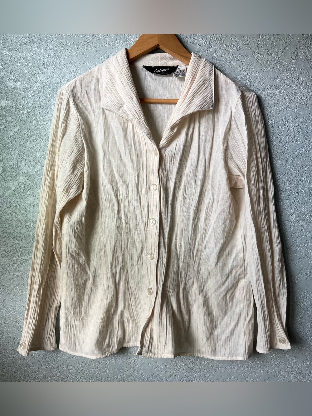 Vintage 90s Options Milady Women’s Size 8 Ivory Crinkle Blouse Rayon Button